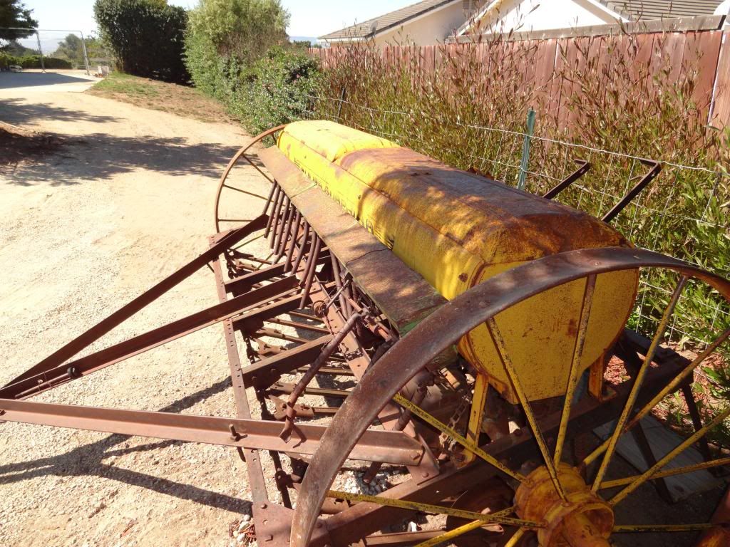 Re: Oliver Superior grain drill