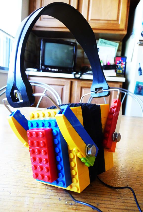 Lego-Headphones.jpg